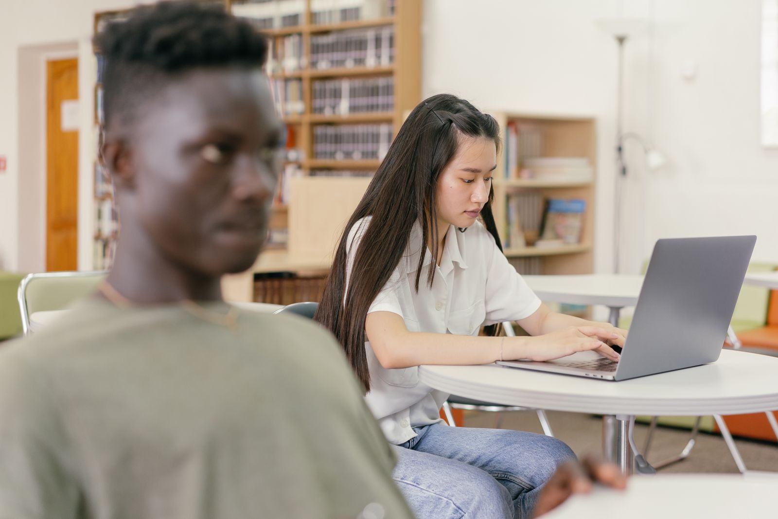 Alunos em atividade na escola